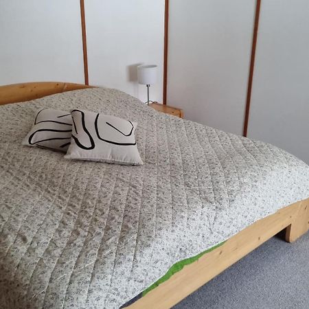 Appartement Pension Hof Zur Stilli à Davos Extérieur photo